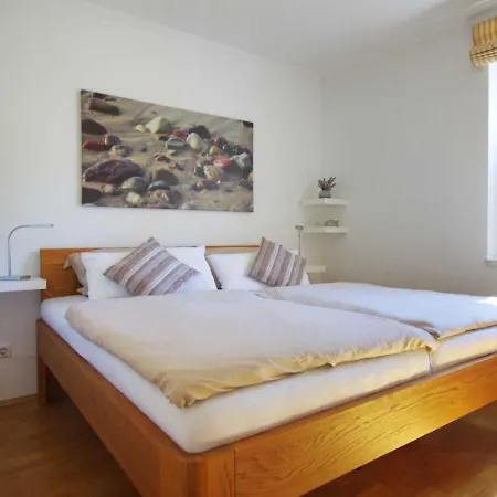 Medici Strandnahe Lage Villa *