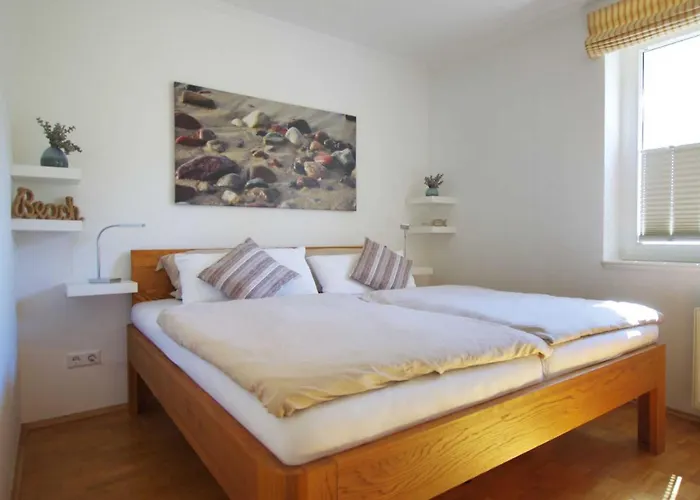 Medici Strandnahe Lage Villa *